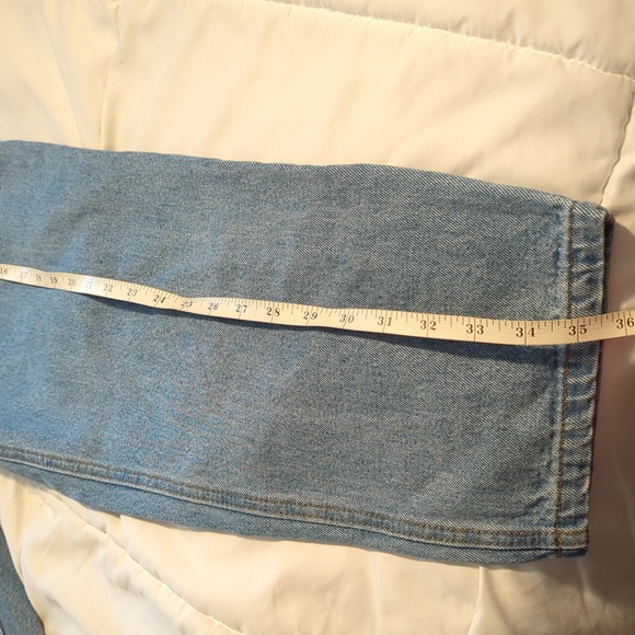 Lulu's high rise vintage style denim - Picture 6 of 8